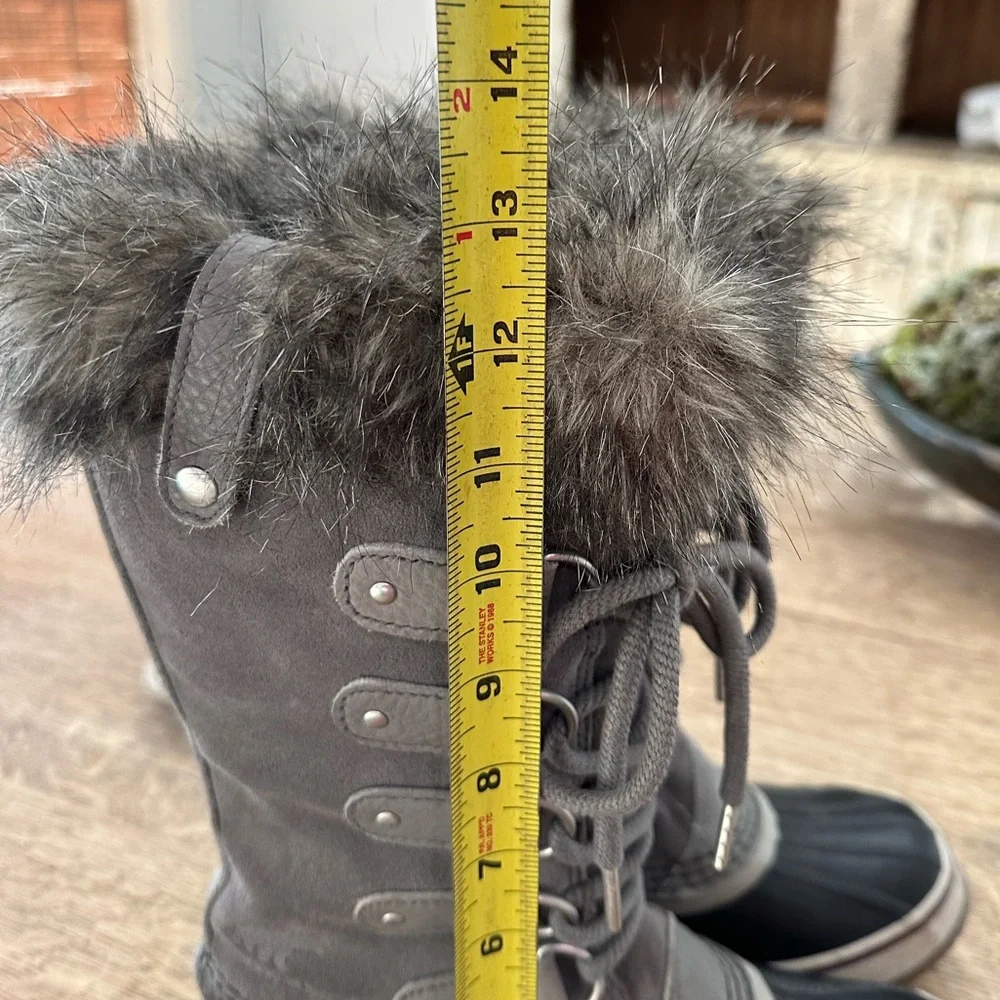 Sorel Joan of Artic Suede Winter Insulated Fur boots Gray Black size 7.5 - Picture 11 of 16